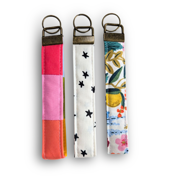 Handmade fabric pouches, Handmade pouches, Fabric pouches, Hand-sewn pouches, Quilted fabric pouches, Handcrafted fabric bags, Reusable fabric pouches, Small fabric pouches, Travel fabric pouches, handmade fabric key fobs, fabric key fobs